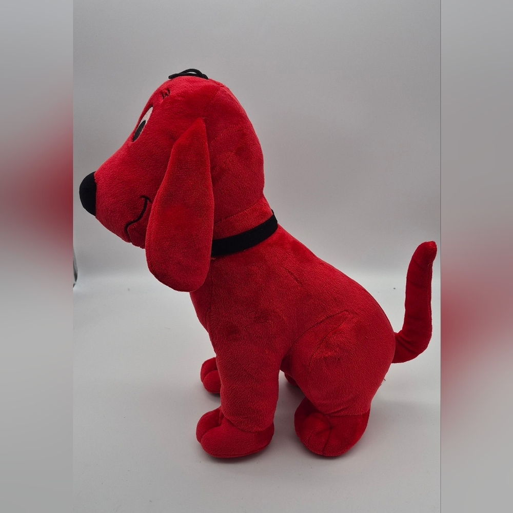 Kohl's CARES Clifford The Big Red Dog Preowned - Picture 2 of 10